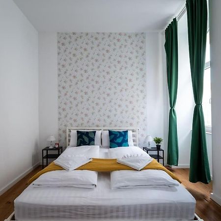 Sleek 1Br Flat Near Center By Hm Apartment Vienna Exterior photo